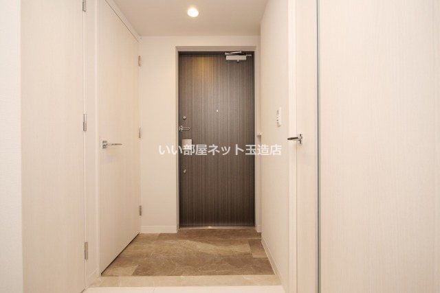 近くのファミリーマート 内本町店まで331m(徒歩5分)