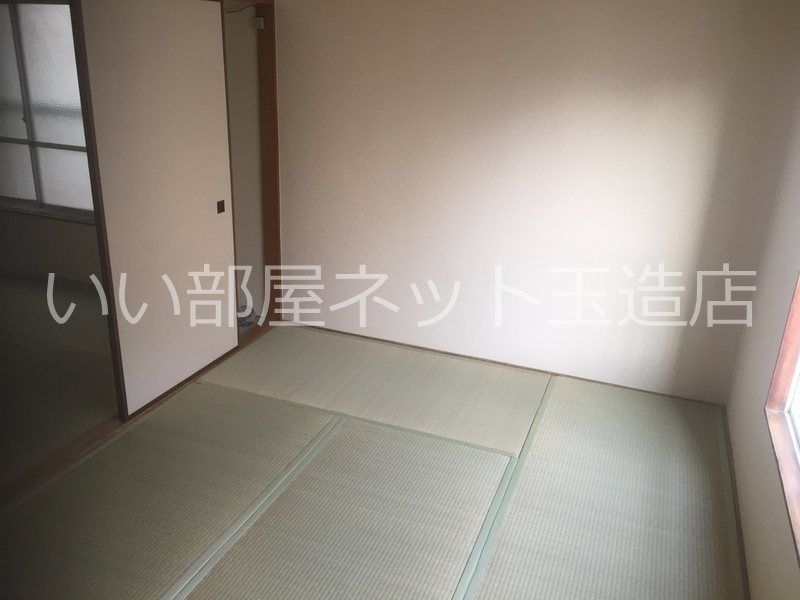 ベッドルーム