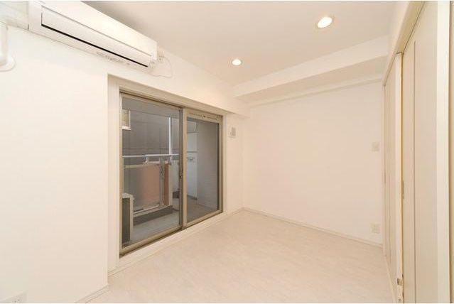 ベッドルーム