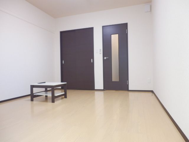 ベッドルーム