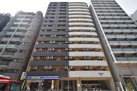 SERENiTE本町refletの外観画像