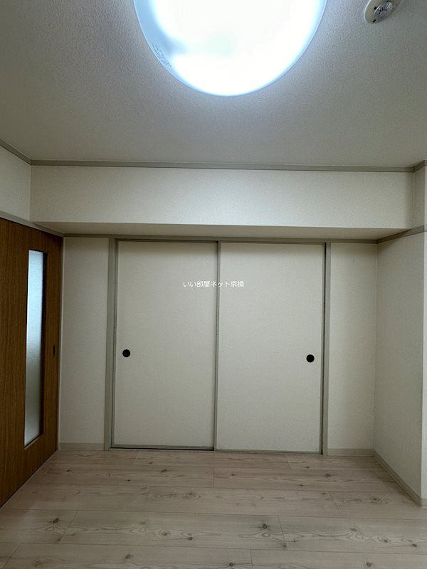 ベッドルーム