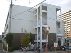レオパレスレーヴの外観画像