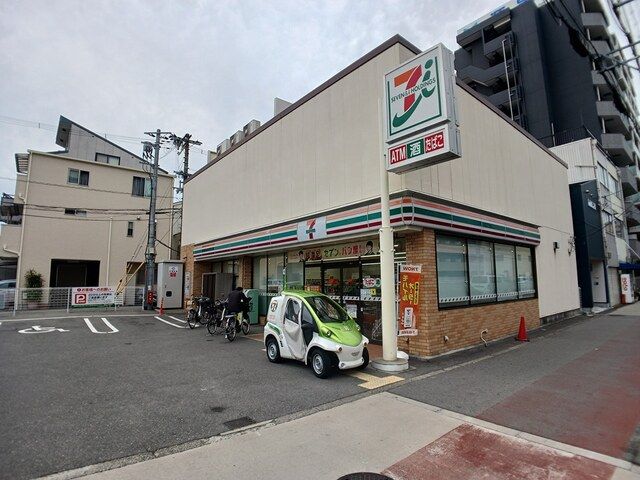 近くのセブンイレブン　大阪中本5丁目まで300m（徒歩4分）