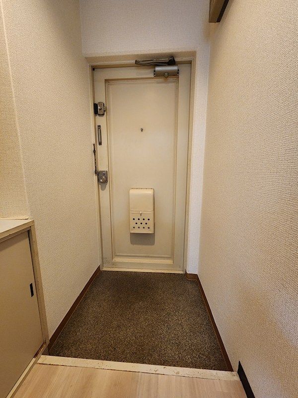 近くのセブンイレブン 大阪大手前1丁目店まで490m(徒歩7分)