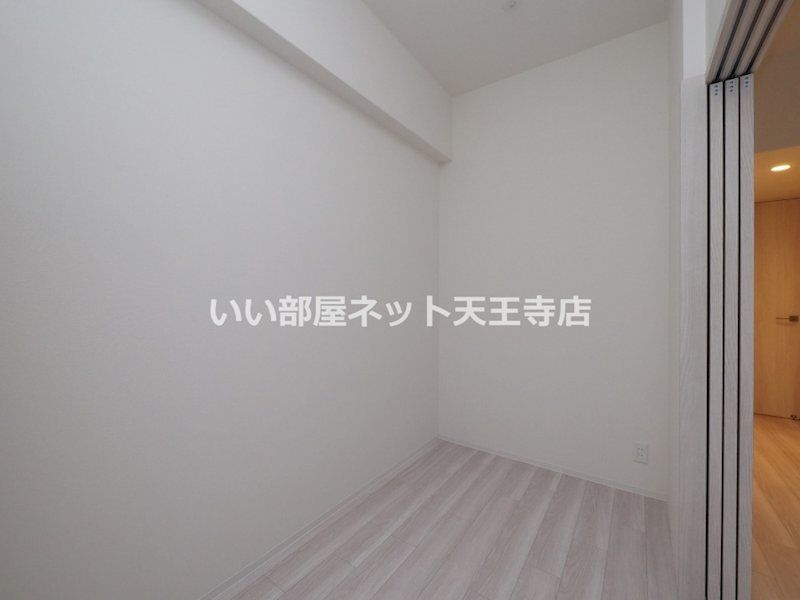 ベッドルーム