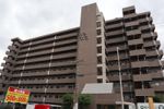 平野元町日興マンションの外観