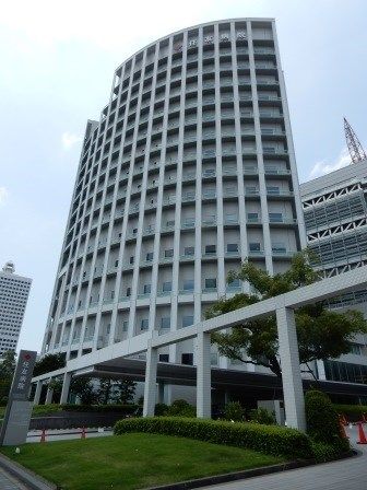 近くの住友病院まで569m(徒歩8分)