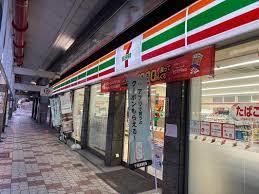 近くのセブンイレブン 大阪日本橋3丁目店まで357m（徒歩5分）