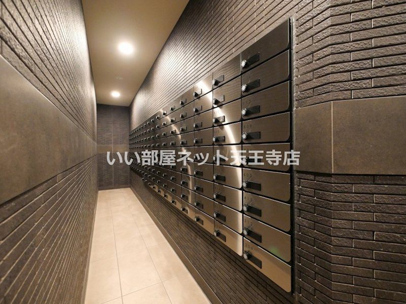 近くのローソン 生野西二丁目店まで182m（徒歩3分）