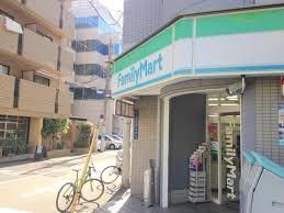 近くのファミリーマート 上町一丁目店まで244m(徒歩4分)