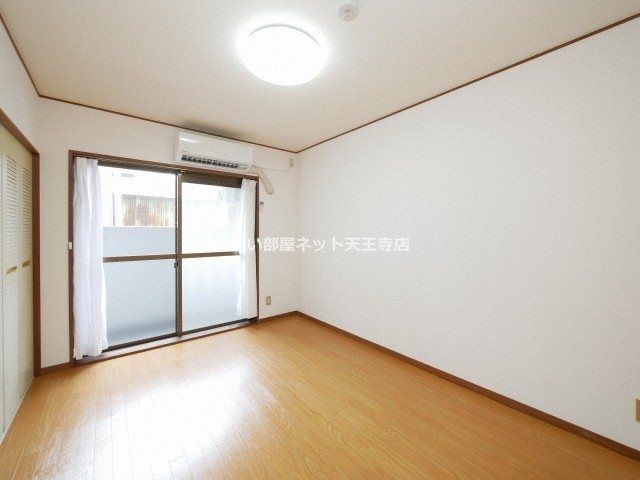 近くの住吉山之内郵便局まで223m(徒歩3分)