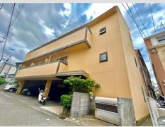 クレスト・コート・ヒロの外観画像