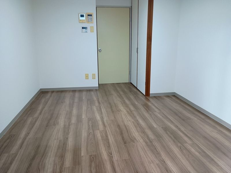ベッドルーム