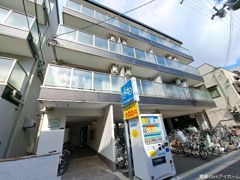 KandMの外観画像