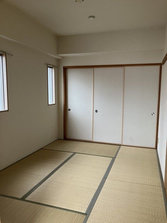 ベッドルーム