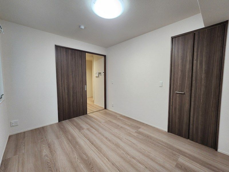 近くのTAKIYA深江南店まで425m（徒歩6分）