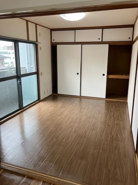 ベッドルーム