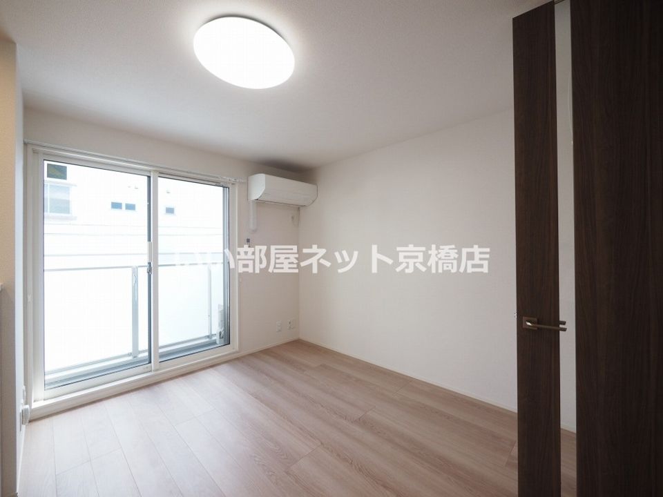 ベッドルーム