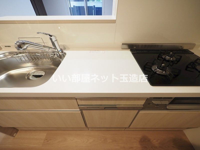 近くのセブンイレブン 大阪深江北2丁目店まで498m(徒歩7分)