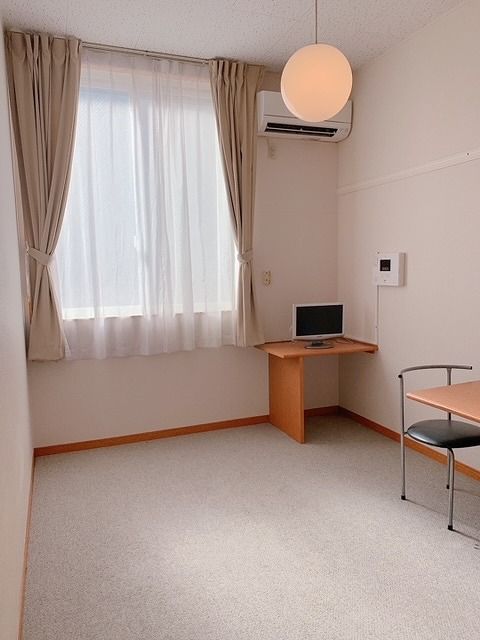 ベッドルーム