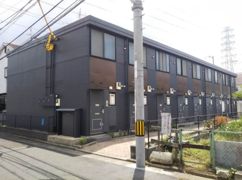 レオパレスヴィヴァーチェ青山の外観画像