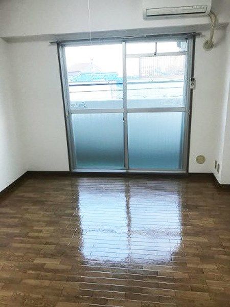 ベッドルーム