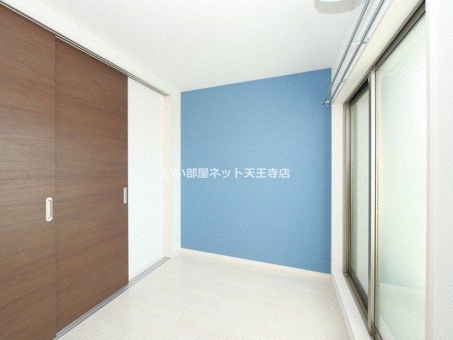 ベッドルーム