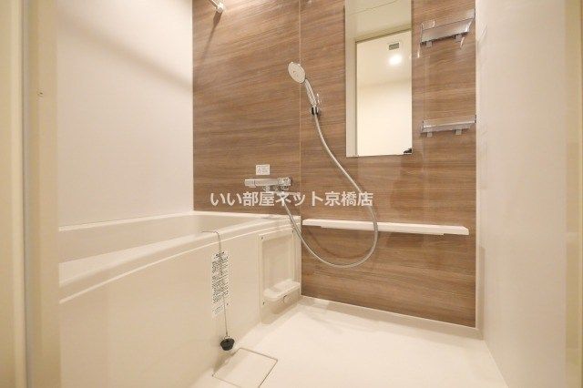 近くのセブンイレブン 大阪島町1丁目店まで239m(徒歩3分)