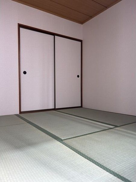 ベッドルーム