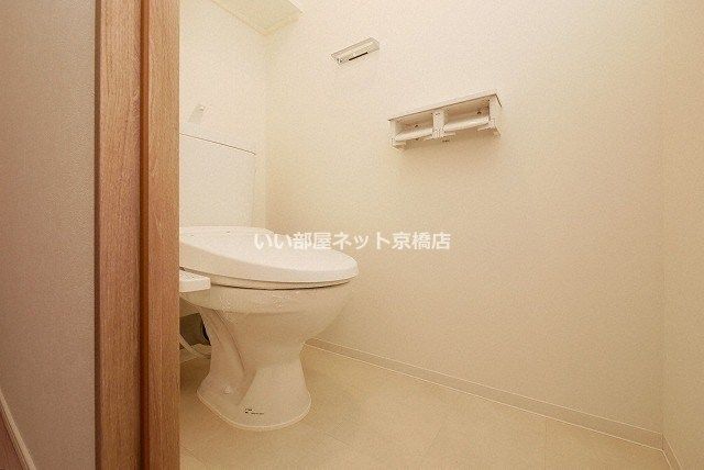 近くのセブンイレブン 大阪内久宝寺町4丁目店まで274m(徒歩4分)