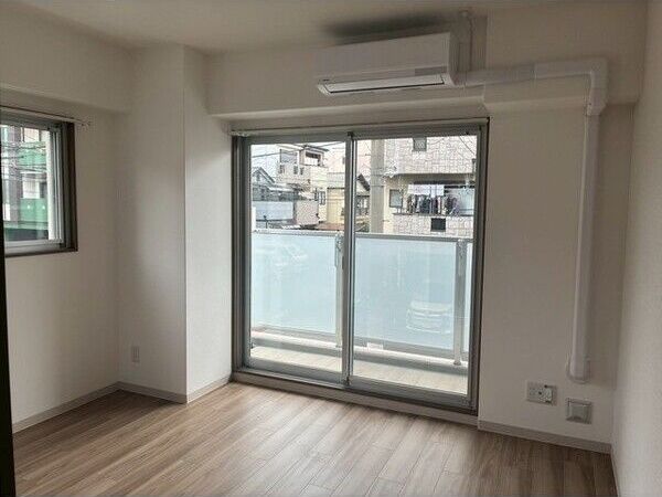 ベッドルーム