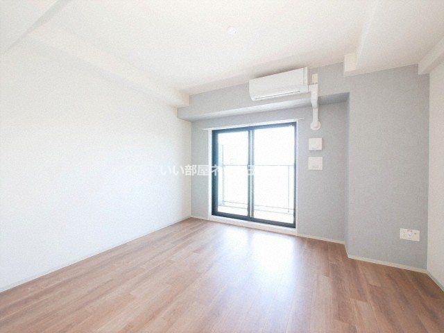 近くの三井住友銀行まで40m(徒歩1分)