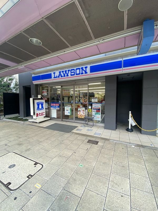 近くのローソン 松屋町北店まで240m(徒歩3分)