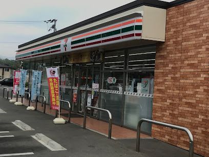 近くのセブン-イレブン 橿原鳥屋町店まで21m(徒歩1分)
