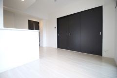 近くのローソン 生野舎利寺店まで643m（徒歩9分）