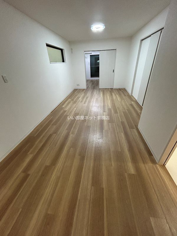 ベッドルーム