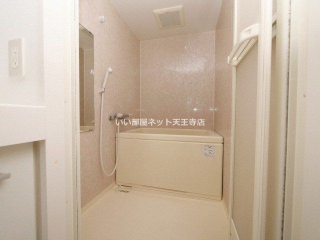 近くの浪速大国郵便局まで435m(徒歩6分)