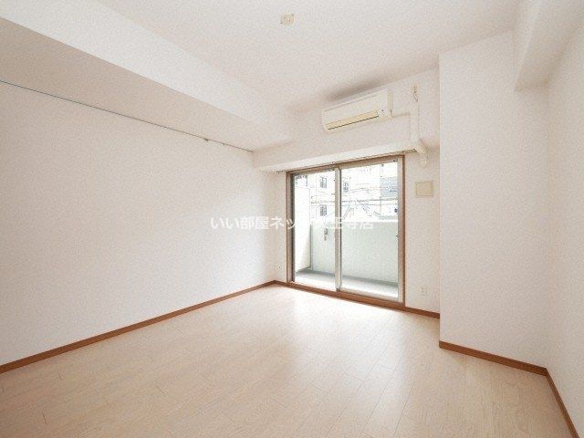 近くの東住吉桑津一郵便局まで138m(徒歩2分)
