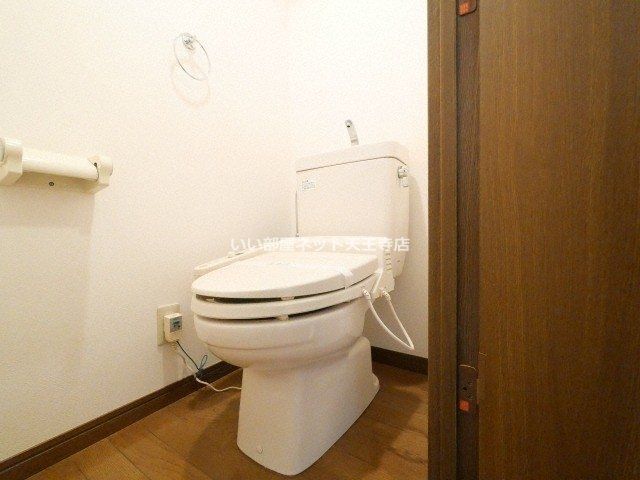 近くの東住吉鷹合郵便局まで344m(徒歩5分)