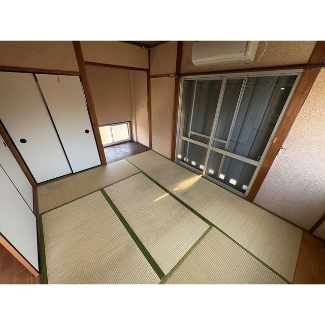 ベッドルーム
