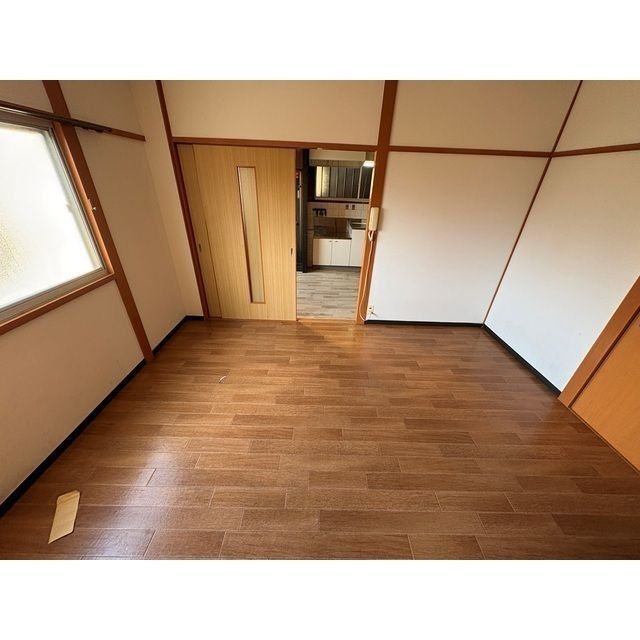 ベッドルーム