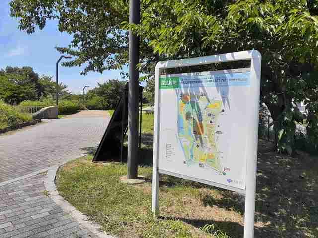 近くの深北緑地公園まで550m(徒歩7分)