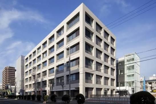 近くの大阪市淀川区役所まで456m(徒歩6分)
