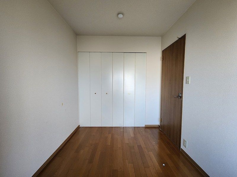 ベッドルーム