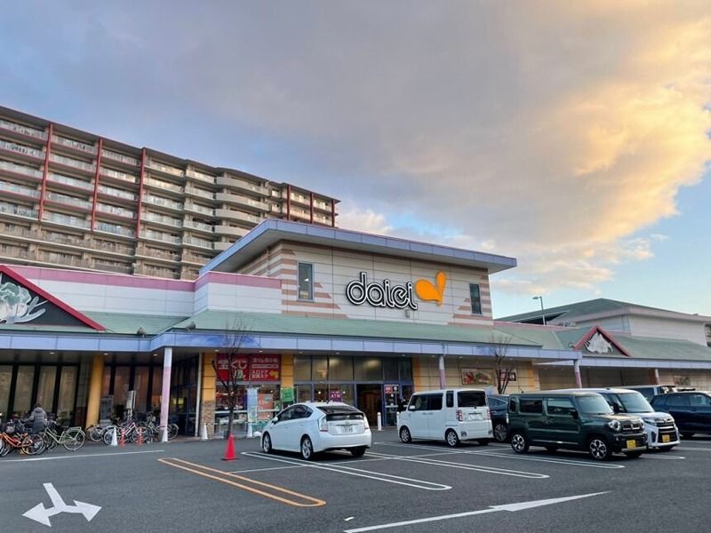 近くのダイエー住之江店まで446m(徒歩6分)