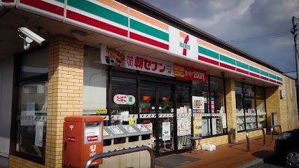 近くのセブン-イレブン 田原本松本店まで650m(徒歩9分)