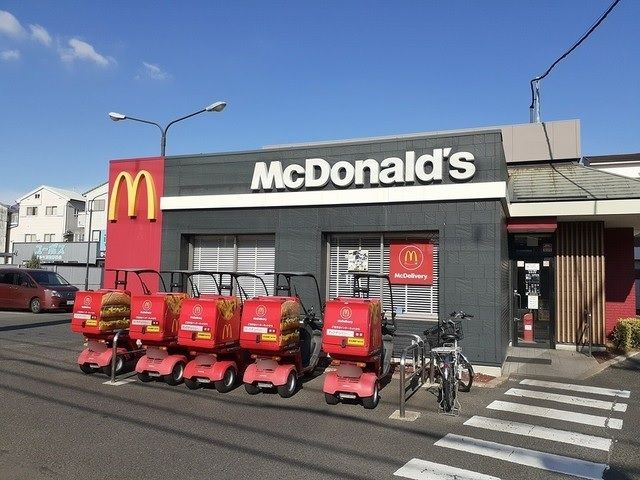 近くのマクドナルド様まで480m(徒歩6分)