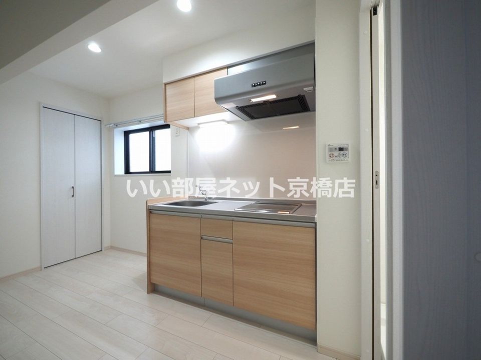 近くのミニストップ 門真上野口町店まで193m（徒歩3分）