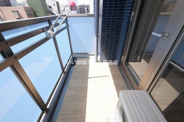 近くのローソン 安堂寺町二丁目店まで240m(徒歩3分)